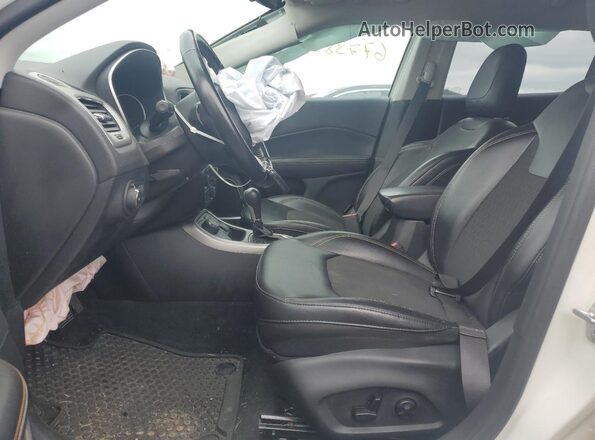 3C4NJDBB5LT105021 2020 JEEP COMPASS White Սալոնի դիմացի տեսք