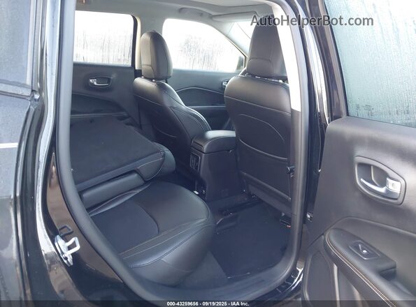 3C4NJDBB7LT100824 2020 JEEP COMPASS Black Vista de la etiqueta del VIN