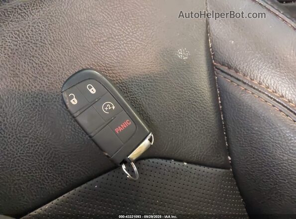 3C4NJDCB5LT164004 2020 JEEP COMPASS Black Vista del salpicadero