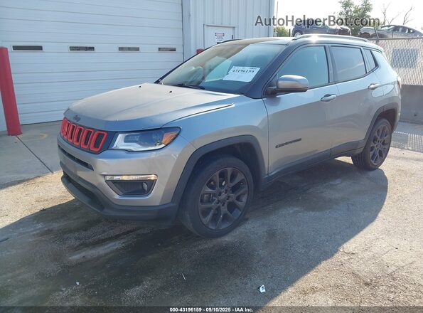 3C4NJDCB7LT142621 2020 JEEP COMPASS Gray წინა მარცხენა ხედი სამი მეოთხედიდან