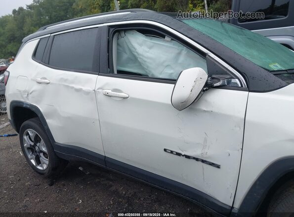 3C4NJDCB9MT573219 2021 JEEP COMPASS White Widok wnętrza z tyłu