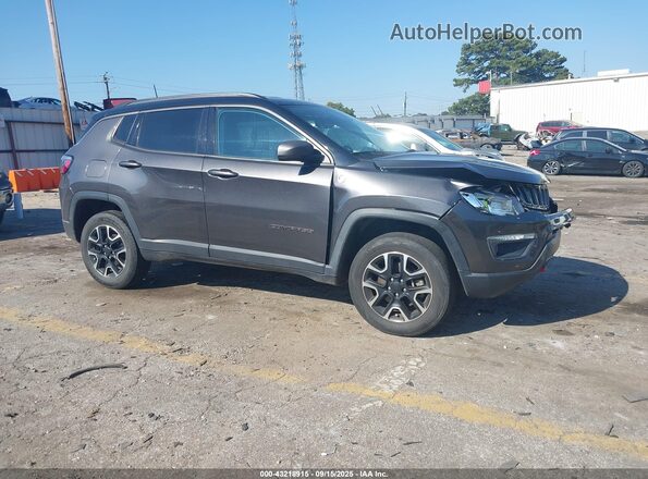 3C4NJDDB0MT523825 2021 JEEP COMPASS Gray Rear interior view