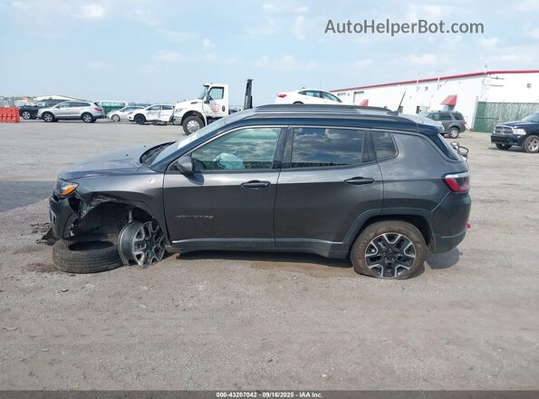 3C4NJDDB1LT111881 2020 JEEP COMPASS Black Vista interior de 360 grados
