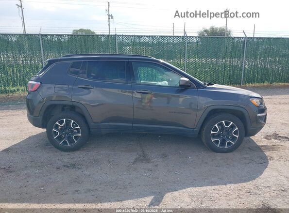 3C4NJDDB1LT111881 2020 JEEP COMPASS Black Vista interior trasera
