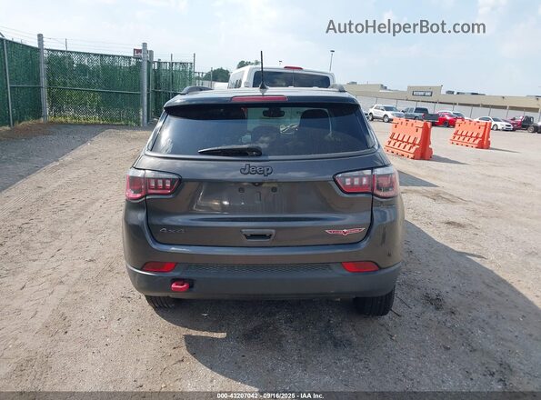 3C4NJDDB1LT111881 2020 JEEP COMPASS Black 