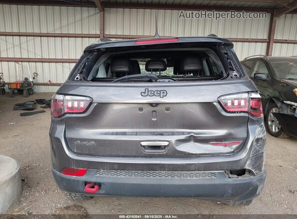 3C4NJDDB2NT146397 2022 JEEP COMPASS Gray 