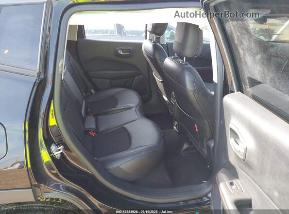 3C4NJDDB6LT138770 2020 JEEP COMPASS Black Вид наклейки з VIN-кодом