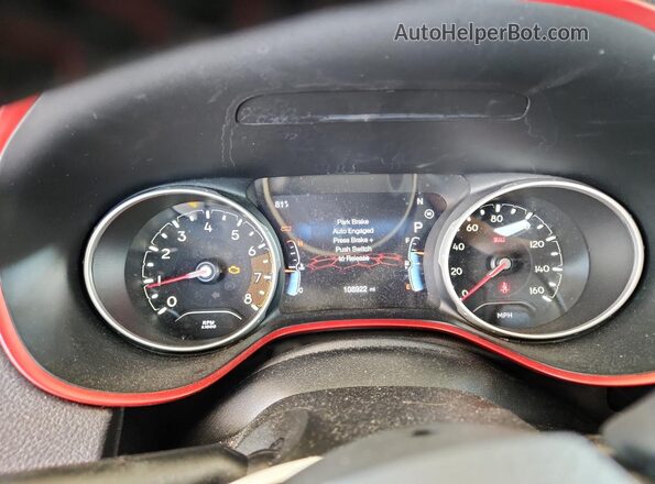 3C4NJDDB8LT171415 2020 JEEP COMPASS Red Vista del cuadro de instrumentos
