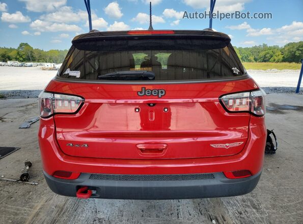 3C4NJDDB8LT171415 2020 JEEP COMPASS Red Vista trasera