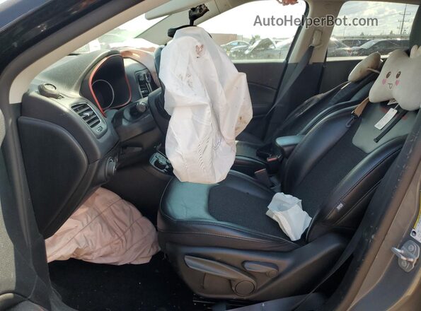 3C4NJDDB9LT161881 2020 JEEP COMPASS Charcoal Widok wnętrza z przodu