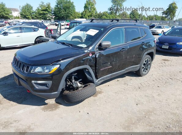 3C4NJDDBXLT100894 2020 JEEP COMPASS Black Przód lewy