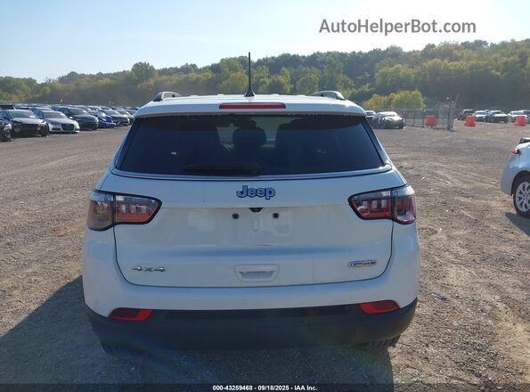 3C4NJDFB8NT219172 2022 JEEP COMPASS White 