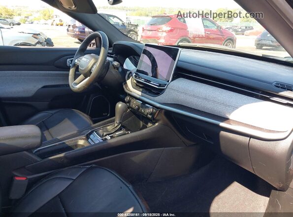 3C4NJDFN1PT558725 2023 JEEP COMPASS Black Front interior view