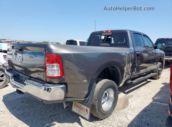3C63RRGL4KG642427 2019 RAM 3500 Серый Задняя правая четверть