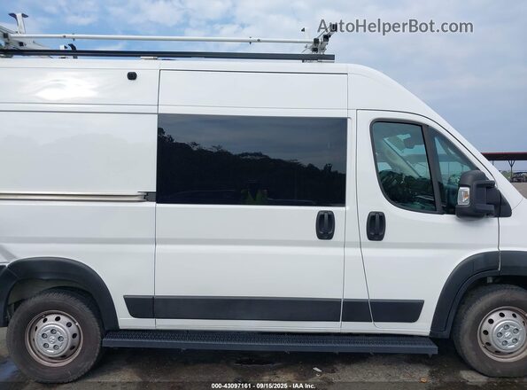 3C6LRVBG5PE537563 2023 RAM PROMASTER 1500 White Панорамний вид салону 360°