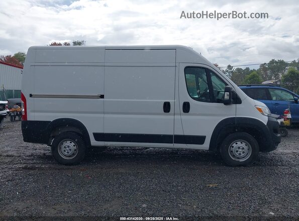3C6LRVCG3PE519593 2023 RAM PROMASTER 2500 Белый 