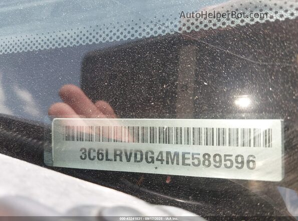 3C6LRVDG4ME589596 2021 RAM PROMASTER 2500 White Вид підкапотного простору