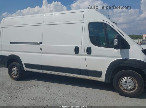 3C6LRVDG5RE101960 2024 RAM PROMASTER 2500 White Вид задньої частини салону