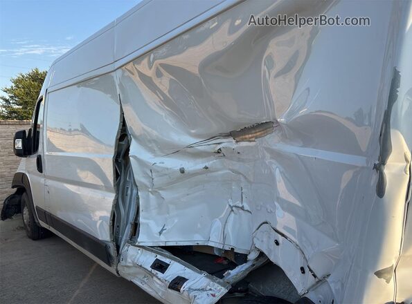 3C6LRVDG8RE108885 2024 RAM PROMASTER 2500  Передня ліва чверть