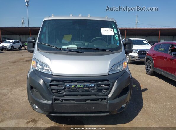 3C6LRVNG8RE140797 2024 RAM PROMASTER 1500 Silver Widok zestawu wskaźników