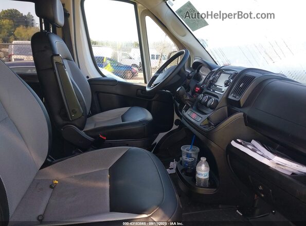 3C6LRVPG9ME534573 2021 RAM PROMASTER 2500 Белый Вид салона спереди