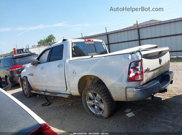 3C6RR7LT2HG681854 2017 RAM 1500 White Widok wnętrza 360 stopni