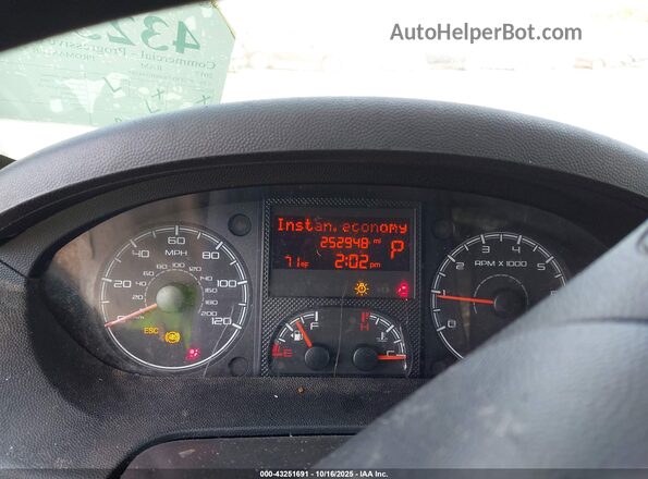 3C6TRVDG0HE548243 2017 RAM PROMASTER 2500 White Вид задніх сидінь