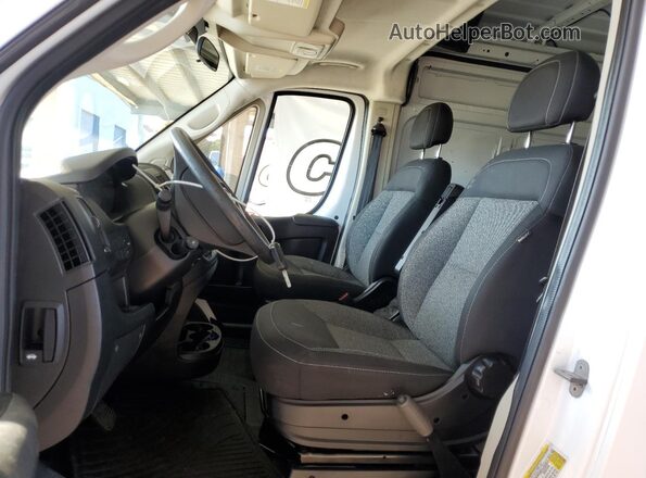 3C6TRVDG5JE136972 2018 RAM PROMASTER White 