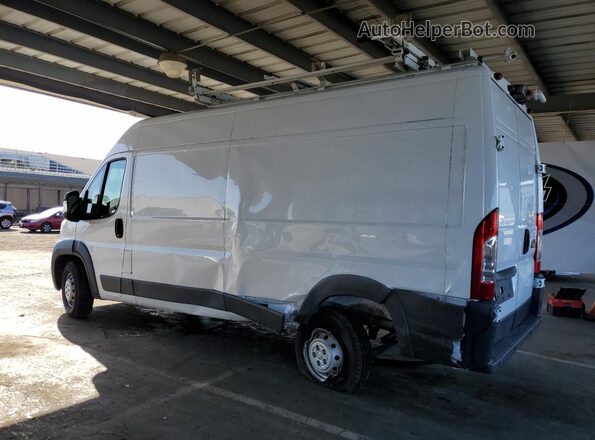 3C6TRVDG5JE136972 2018 RAM PROMASTER White 