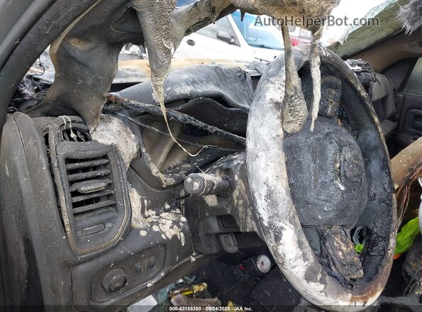 3C6UR5CL4LG163798 2020 RAM 2500 Gray Rear seats view