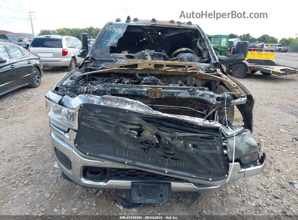 3C6UR5CL4LG163798 2020 RAM 2500 Gray Front view