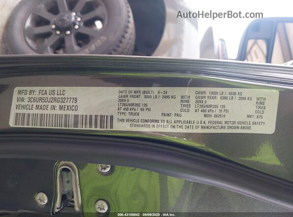 3C6UR5DJ2RG327779 2024 RAM 2500 Gray 