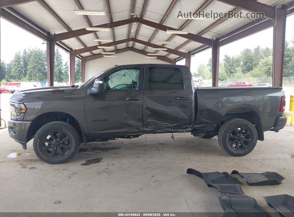 3C6UR5DJ2RG327779 2024 RAM 2500 Gray 