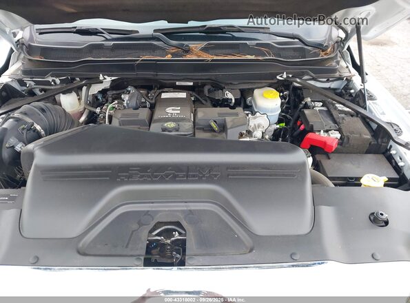 3C6UR5DL2NG436934 2022 RAM 2500 Белый Вид сзади
