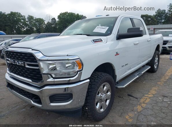 3C6UR5DL2NG436934 2022 RAM 2500 Белый Передняя левая четверть