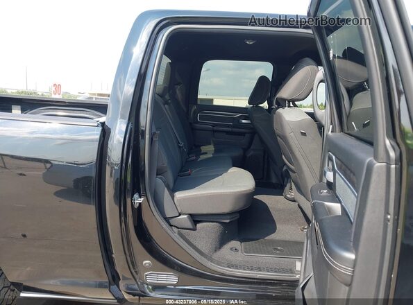 3C6UR5DL8NG403291 2022 RAM 2500 Black VIN კოდის სტიკერის ხედი
