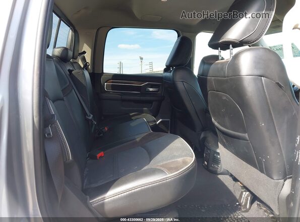 3C6UR5FL7RG195889 2024 RAM 2500 Gray Vista de la etiqueta del VIN