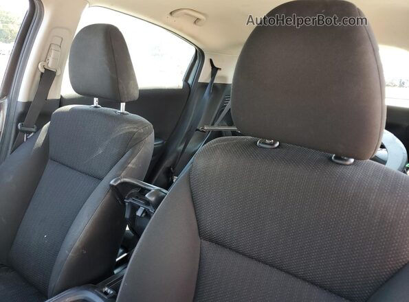 3CZRU5H30JM706353 2018 HONDA HR-V Silver 