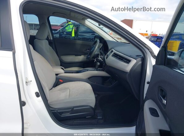 3CZRU5H36KM704589 2019 HONDA HR-V White წინა სალონის ხედი