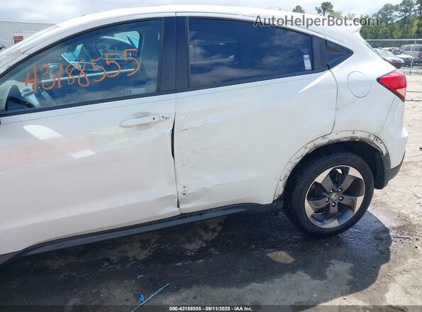 3CZRU5H56JM720467 2018 HONDA HR-V White 