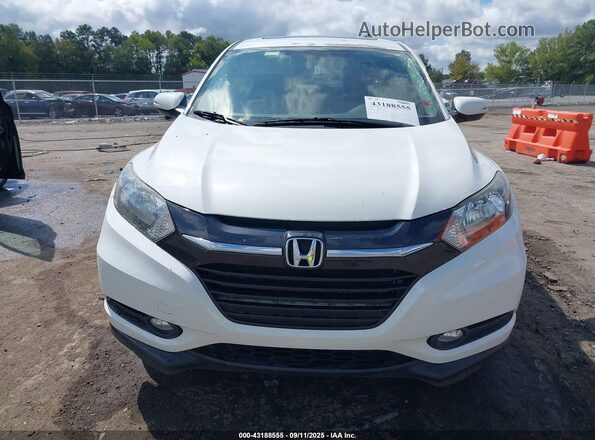 3CZRU5H56JM720467 2018 HONDA HR-V White 