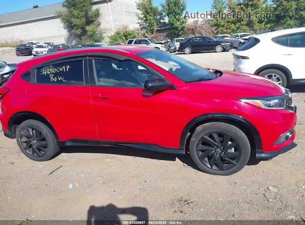 3CZRU6H10NM726032 2022 HONDA HR-V Red Rear interior view