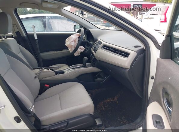 3CZRU6H30MM738018 2021 HONDA HR-V White Front interior view
