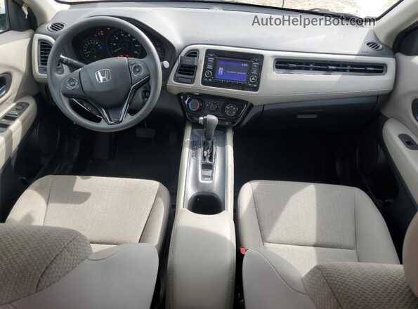 3CZRU6H35JM707066 2018 HONDA HR-V Silver 