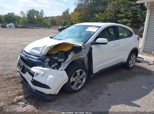 3CZRU6H35JM731142 2018 HONDA HR-V White 