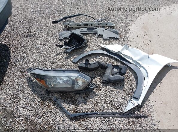 3CZRU6H35JM731142 2018 HONDA HR-V White 