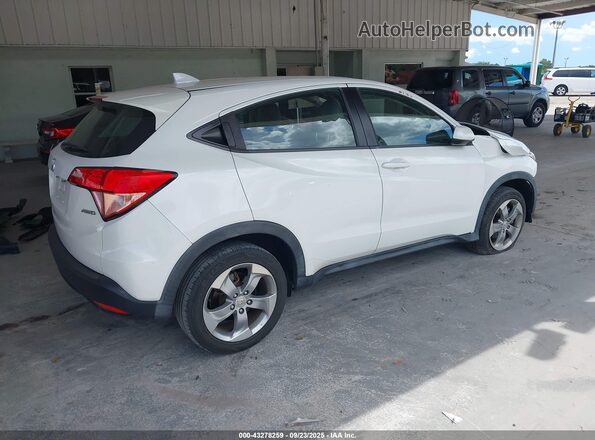 3CZRU6H36JM707108 2018 HONDA HR-V White 
