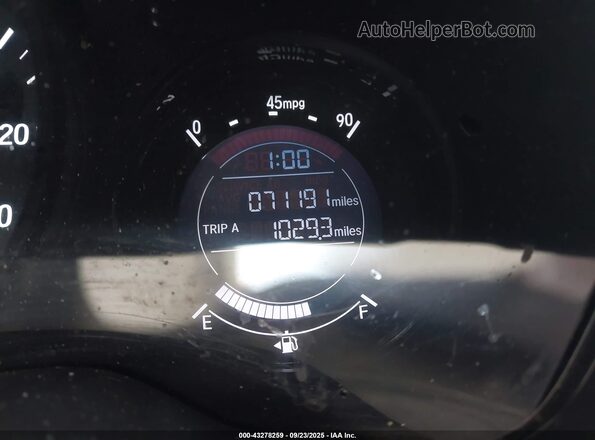 3CZRU6H36JM707108 2018 HONDA HR-V White 