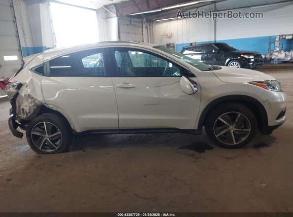 3CZRU6H5XNM700377 2022 HONDA HR-V White Вид задньої частини салону