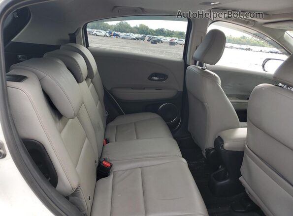 3CZRU6H78JM700275 2018 HONDA HR-V White 